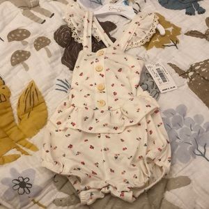 NWT! Jessica Simpson Floral Romper